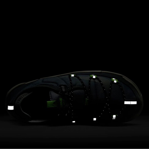 Nike Offline Pack (Wolf Grey/Summit White) - Picture 7 of 15